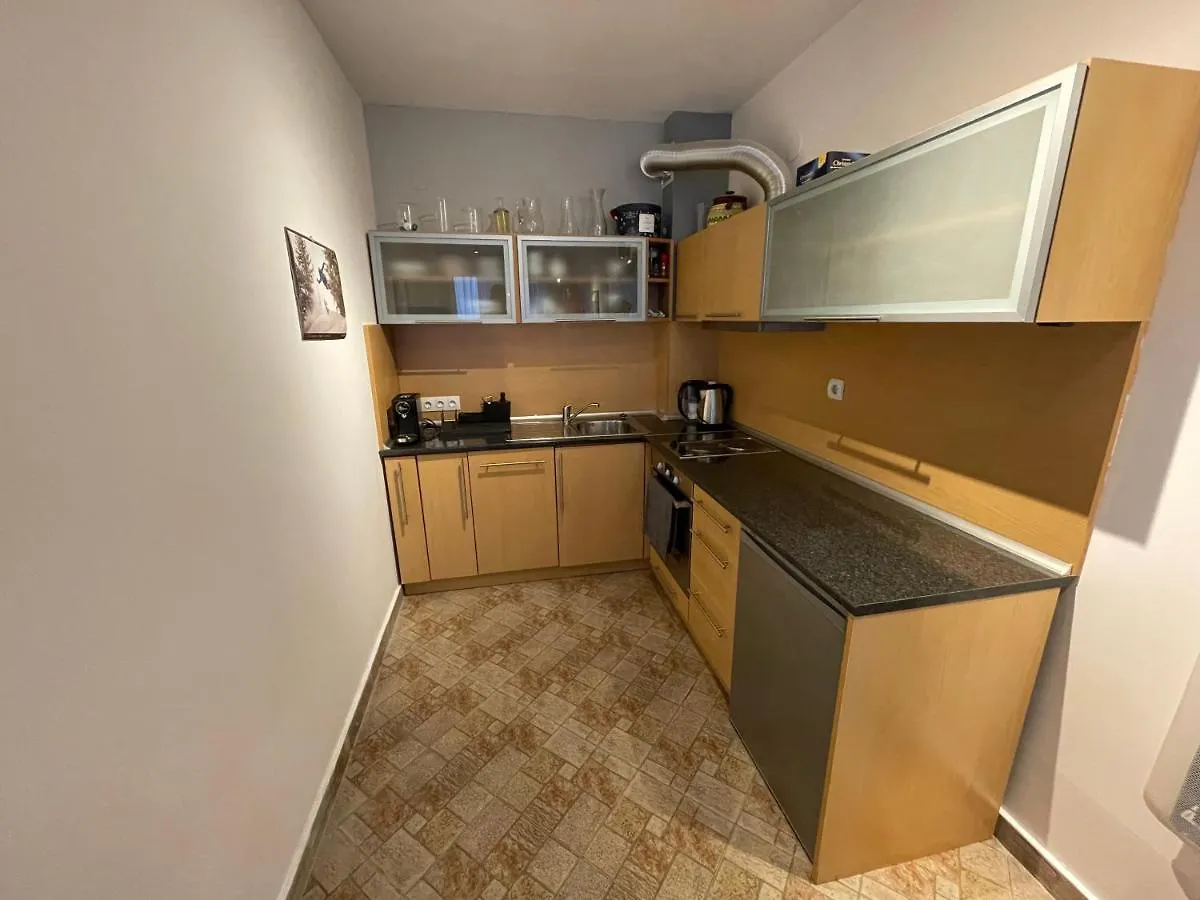 בנסקו Lovely 2-Bedroom Serviced Apartment With Spa