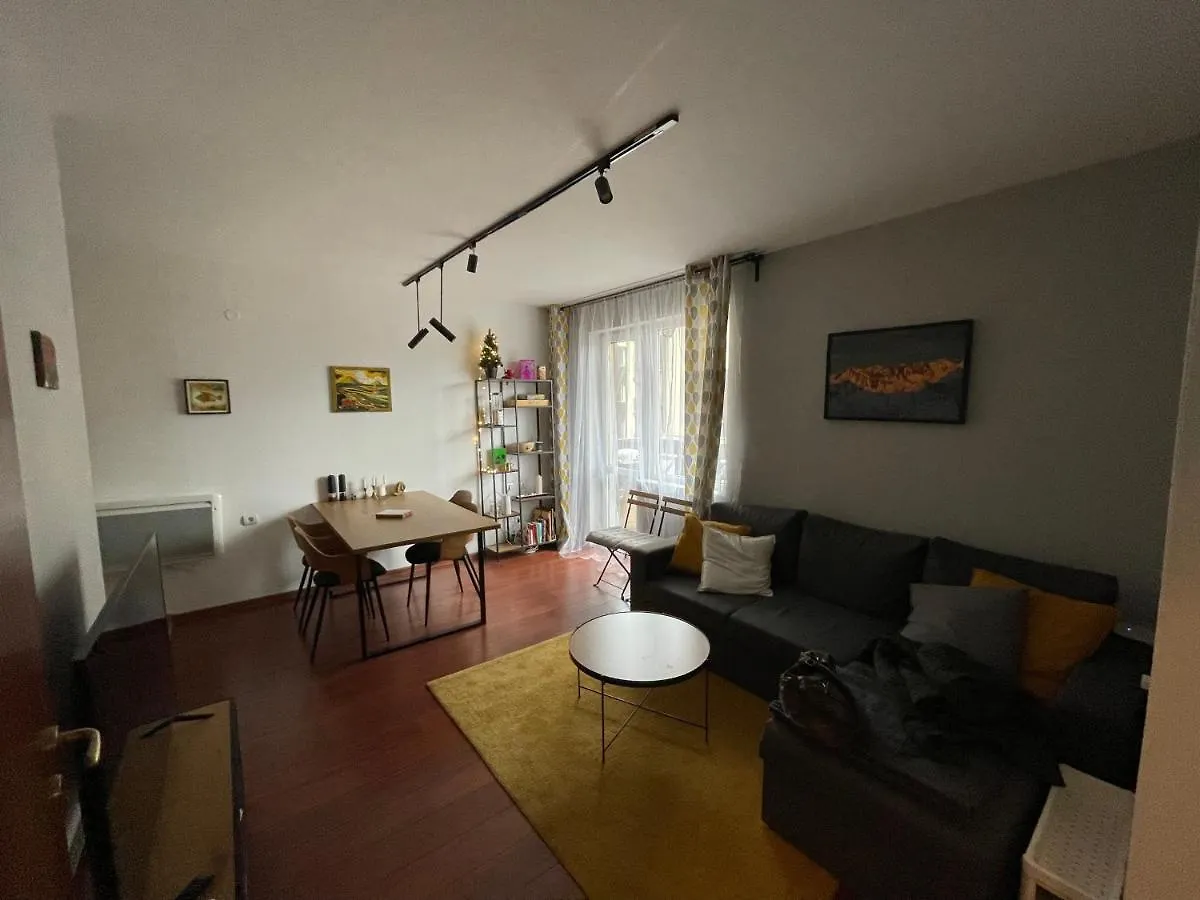 בנסקו Lovely 2-Bedroom Serviced Apartment With Spa