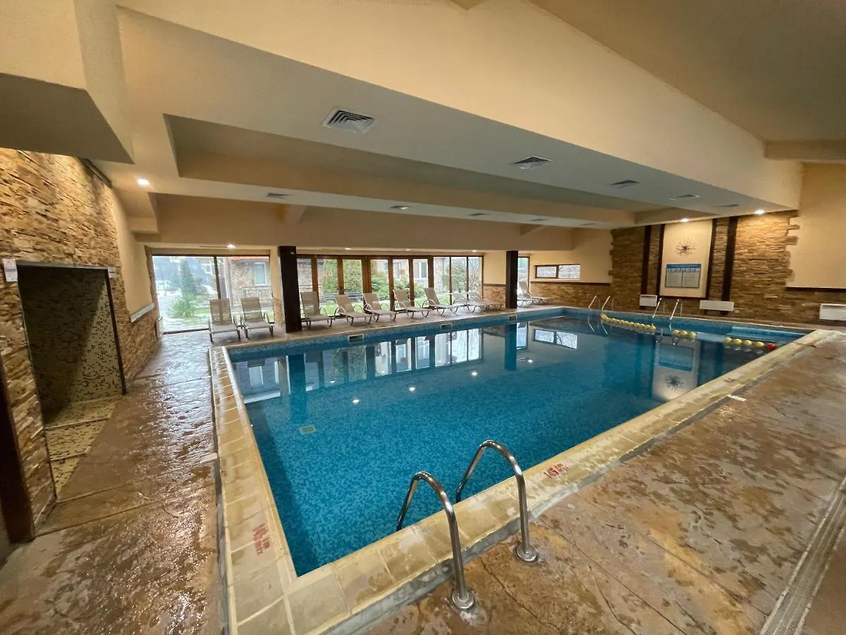 בנסקו Lovely 2-Bedroom Serviced Apartment With Spa