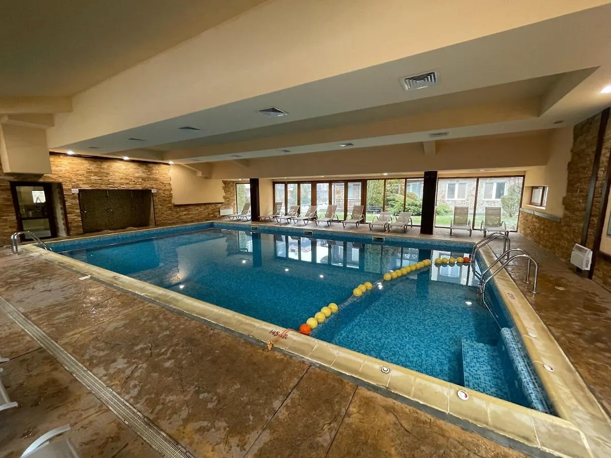 בנסקו Lovely 2-Bedroom Serviced Apartment With Spa